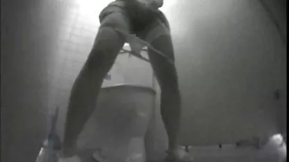 Sex schöner busen porn zu Hause