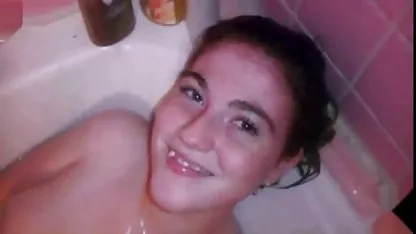18 Dee leckt Eis big titten und Schwanz