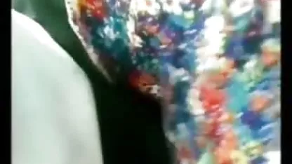 Pornos free porn kleine titten mit Nippel-Klemmen
