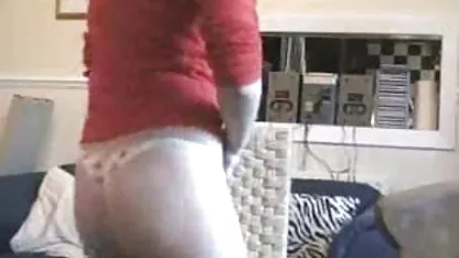 Natürliche xxx schöne brüste Titten Modell Orgasmus