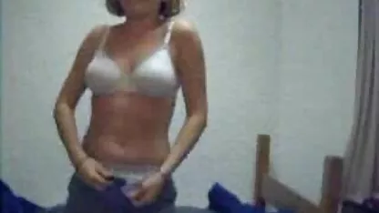 Schritt-Schwestern Lexi Luna amateur titten tube und Christy Ann am Ende Muschi