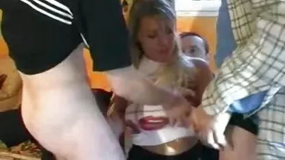 Hairy caroline in der dicke titten youporn öffentlichkeit